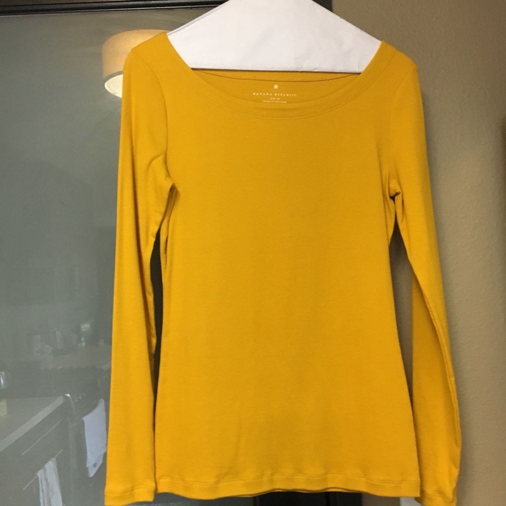 Banana Republic blouse